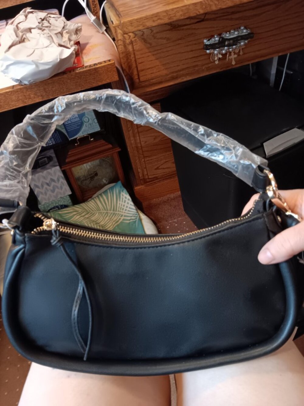 NOBO No Boundaries Women's Black Shoulder bag   hand Bag Purse NWT! STYLISH! - Picture 2 of 3